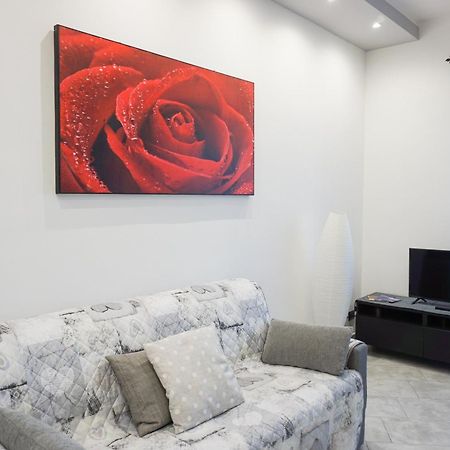 Metro Apartment Torino Esterno foto